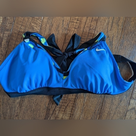 Nike bikini top reversible black or print woman's Sz M - Picture 6 of 11